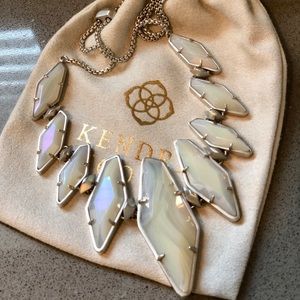 ❌SOLD❌ KS “Berniece” Iridescent White/Silver